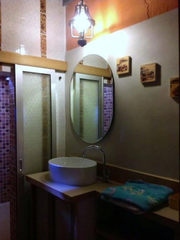 Win Backpacker Hostel Phuket Room photo